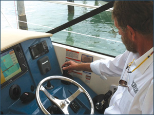 Helm Master -joystick option