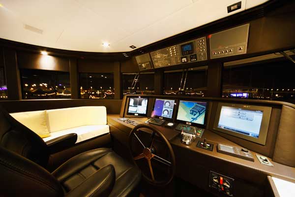 filippetti_navetta_26_helm.jpg promo image