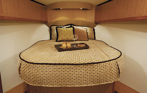 luhrs41-yacht-g4.jpg promo image