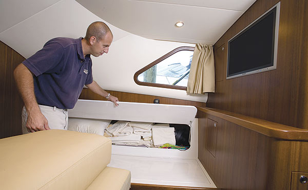 liberty45-yacht-g4.jpg promo image
