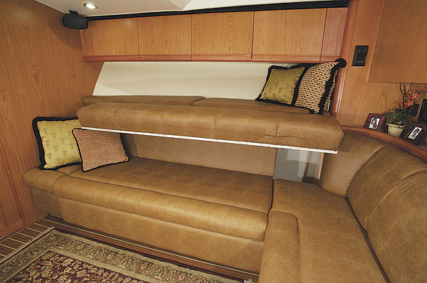 luhrs41-yacht-g3.jpg promo image