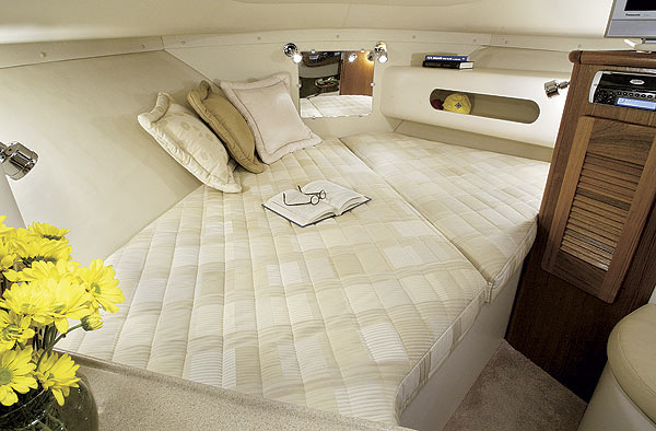 pursuit3370-yacht-g7.jpg promo image