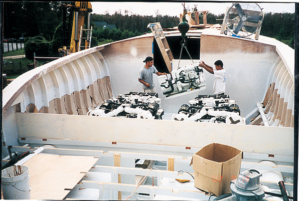 paulmann65-yacht-g4.jpg promo image