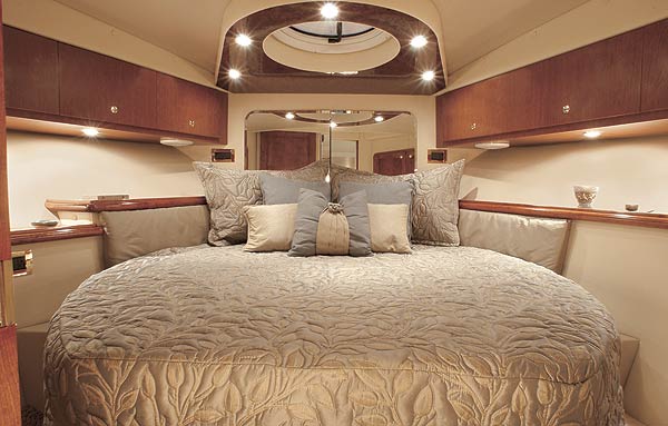bluewater6000-yacht-g3.jpg promo image