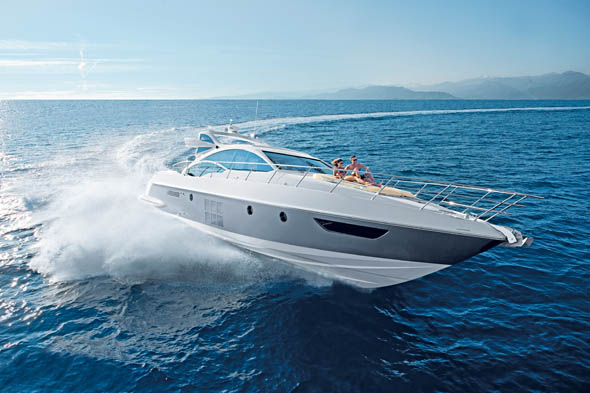 Azimut62S_Italia-1_590w.jpg promo image