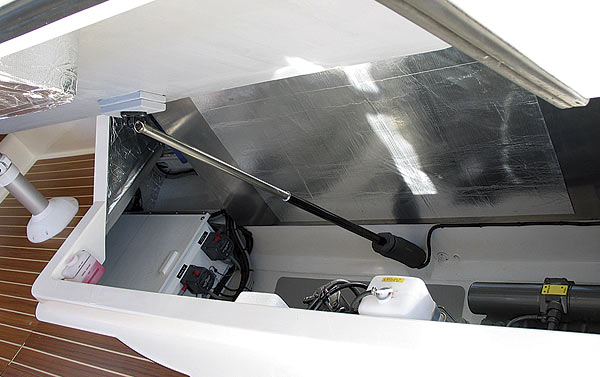 oysterld43-yacht-g7.jpg promo image