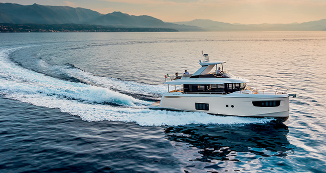 Navetta52_prm650.jpg promo image