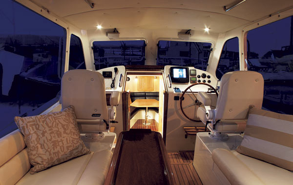 mjm34z-yacht-g1.jpg promo image