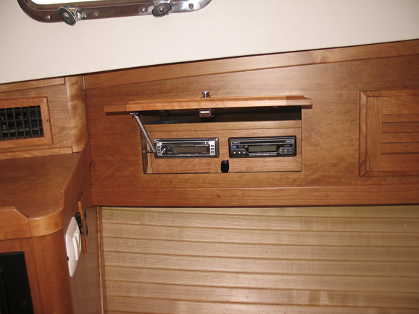 sabre34-yacht-g3.jpg promo image