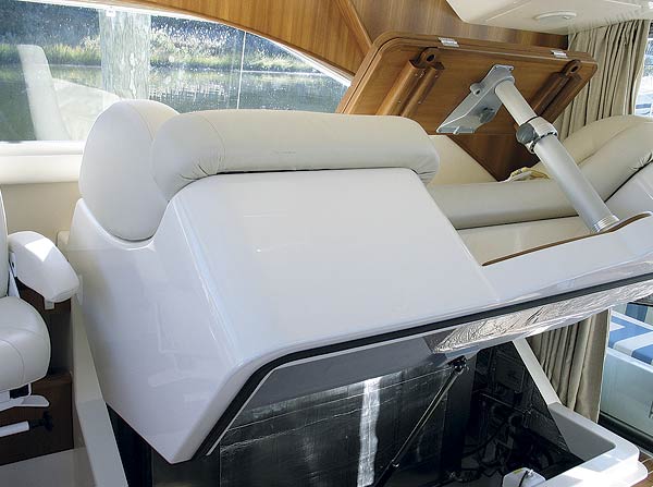 oysterld43-yacht-g3.jpg promo image
