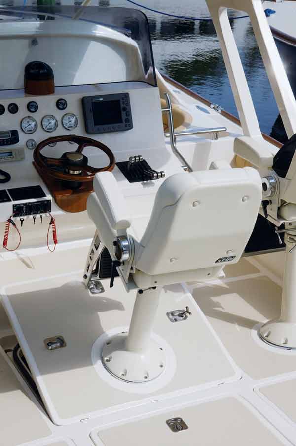 marlowprowler375-yacht-g1.jpg promo image