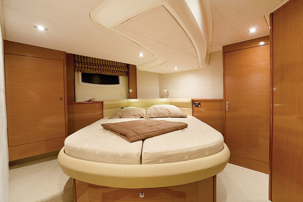 jeanneau-prestige-42s-g2.jpg promo image