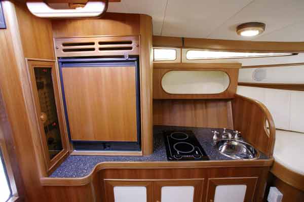 marlowprowler375-yacht-g2.jpg promo image