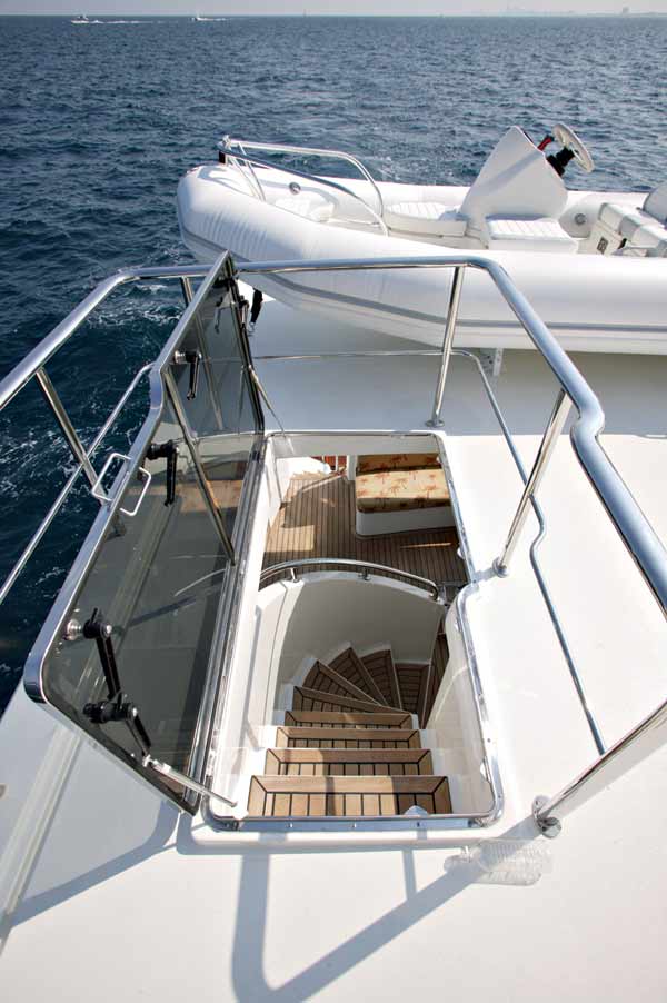 jefferson82-pilothouse-g6.jpg promo image