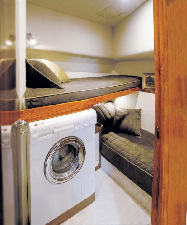 riviera58-yacht-g6.jpg promo image