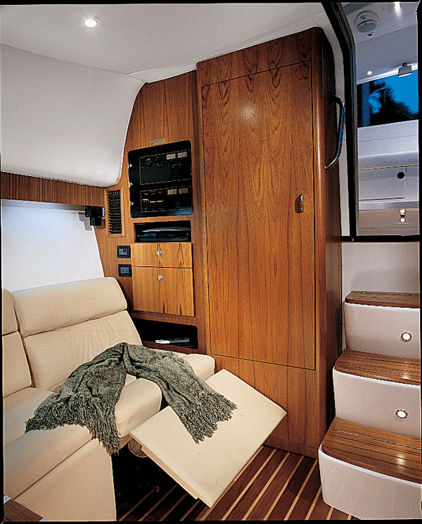 tiara4200-yacht-g2.jpg promo image