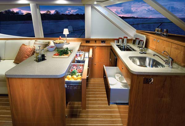 riviera-45-open-flybridge-g1.jpg promo image