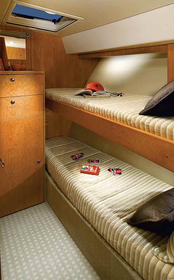 riviera-45-open-flybridge-g4.jpg promo image