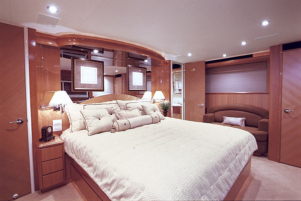 cheoylee68-yacht-g5.jpg promo image