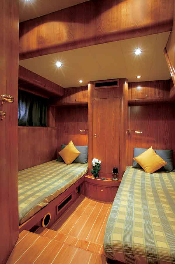apreamare16m-yacht-g5.jpg promo image