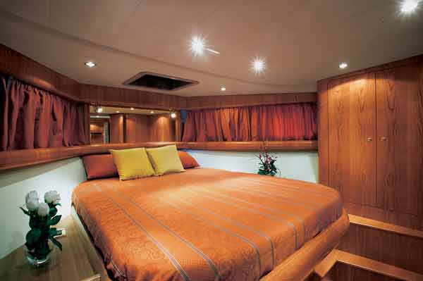 apreamare16m-yacht-g2.jpg promo image