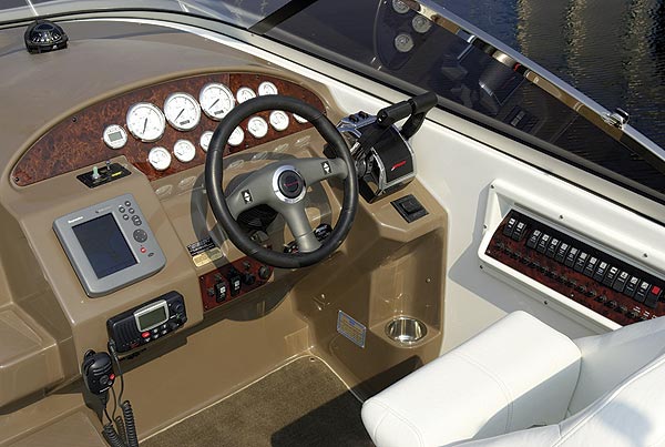regal2860-yacht-g1.jpg promo image