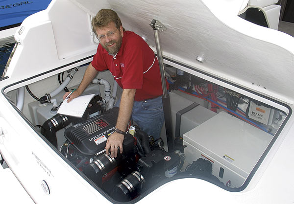 regal2860-yacht-g6.jpg promo image