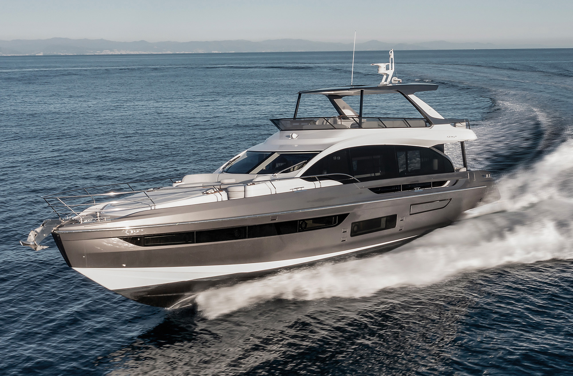 Azimut 72 Fly