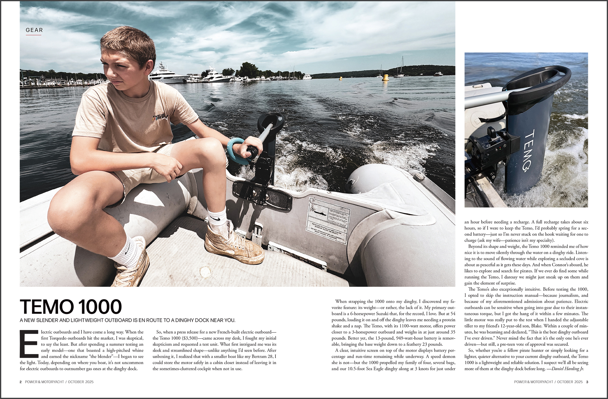 sneak_1025_Gear_spread