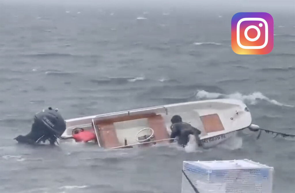 Boston Whaler taking on water