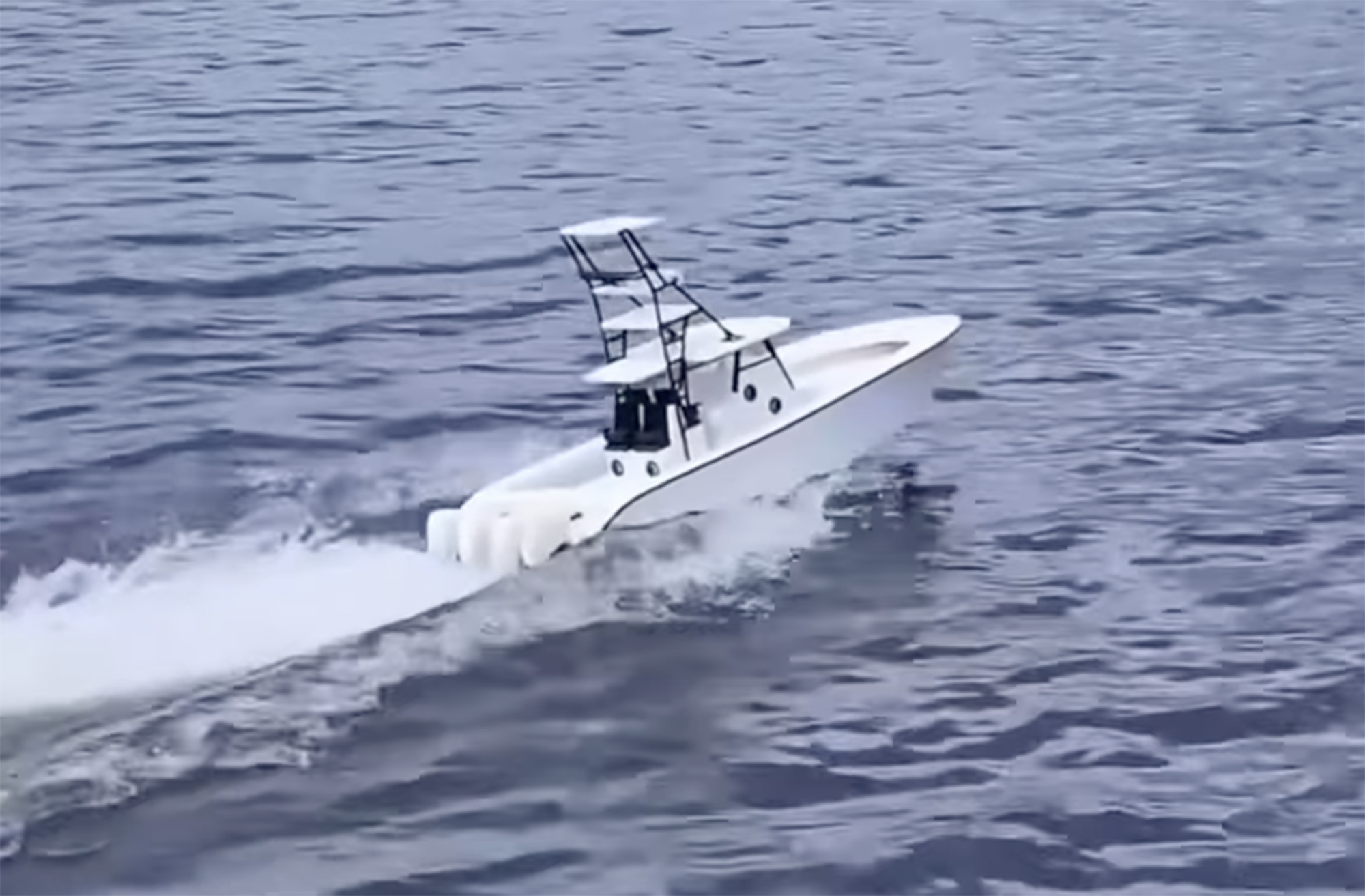 Radio-controlled boat