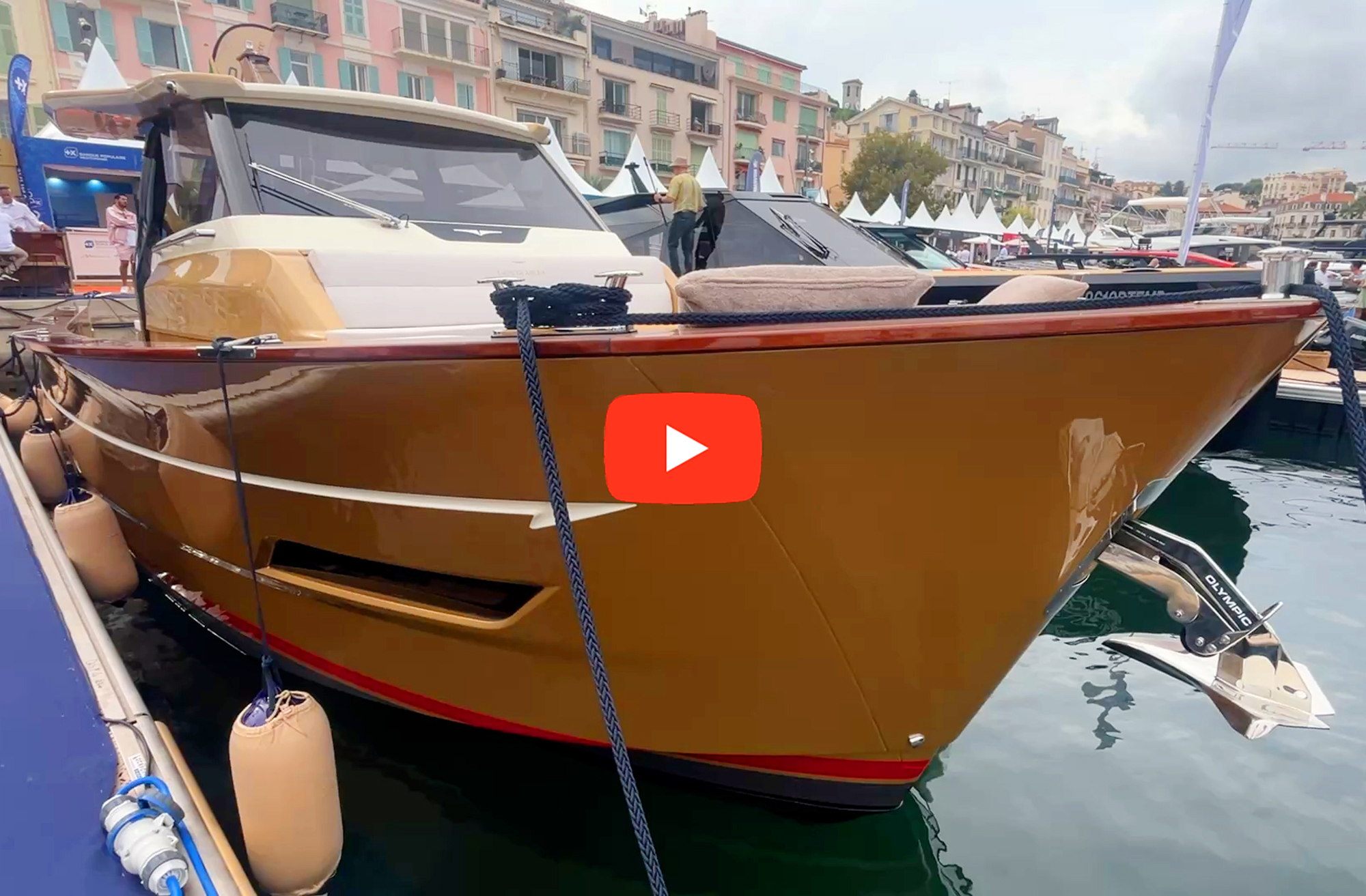 Lancia Aprea 42 at the dock in Cannes