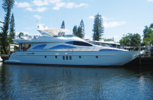 Azimut 80 at a dock