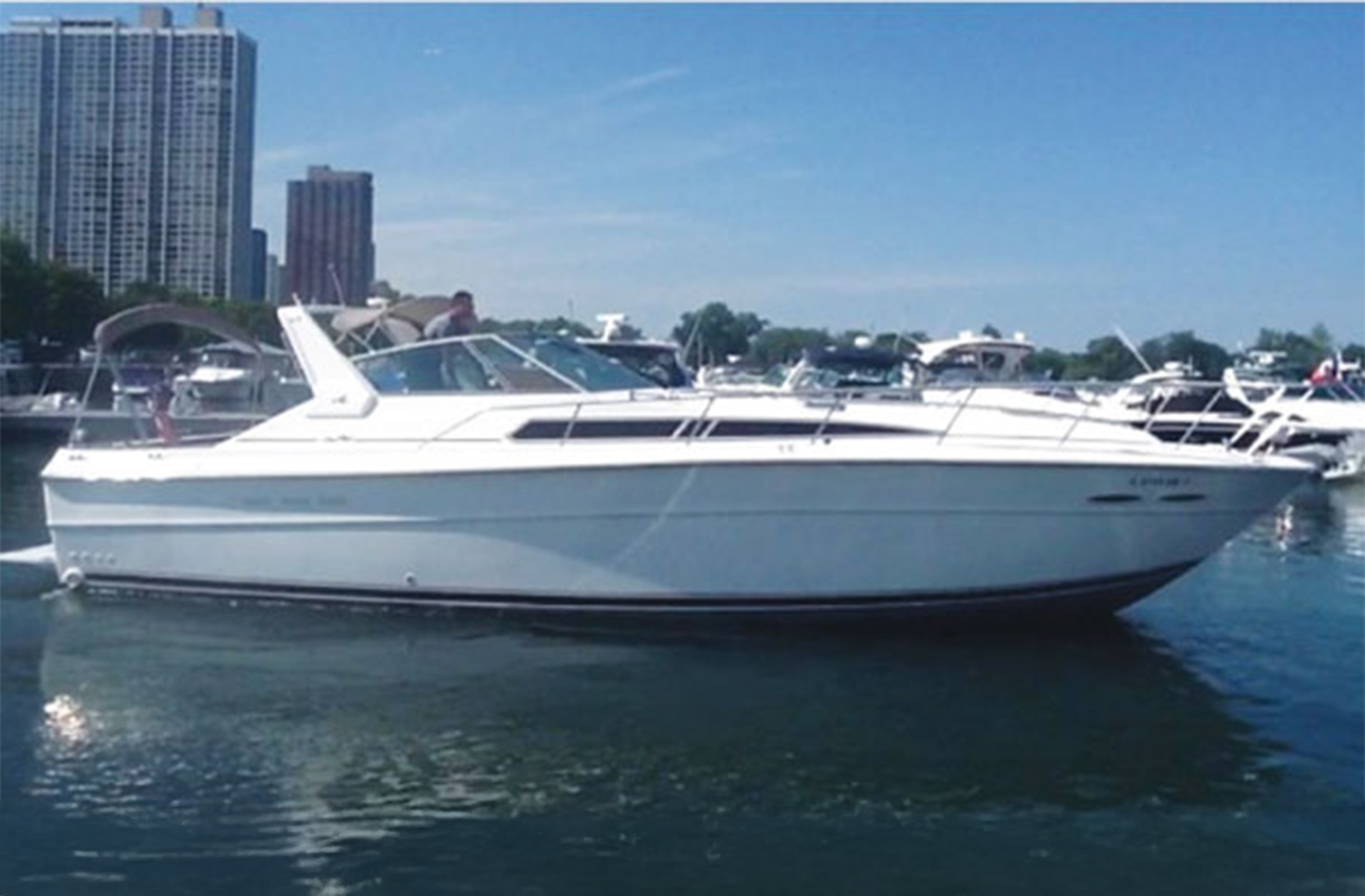 feat_sea_ray_390 A Sea Ray 390 Express Cruiser from the past may be the next upgrade in your future.