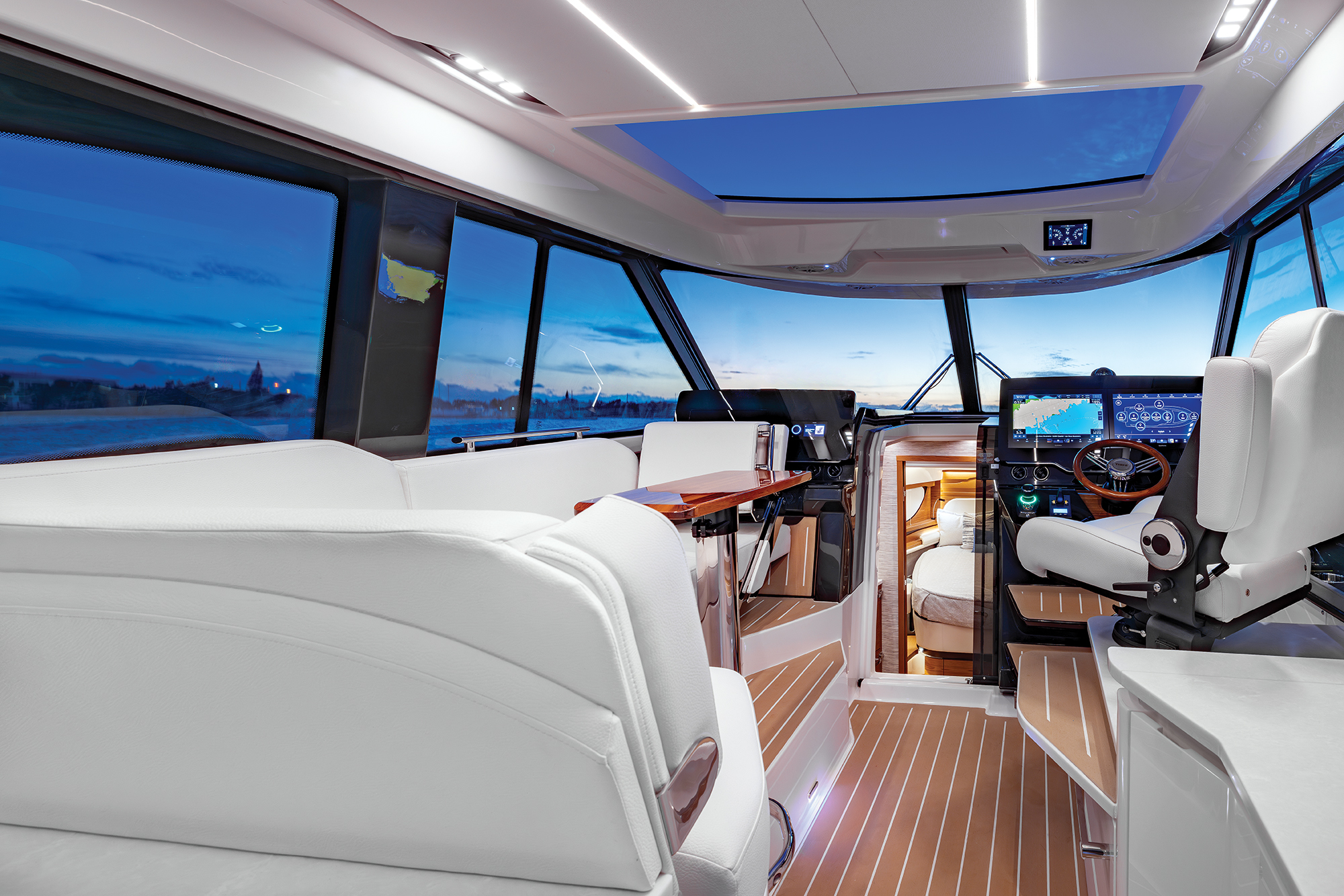 Tiara 39 LE Review: A Versatile Luxury Outboard Express