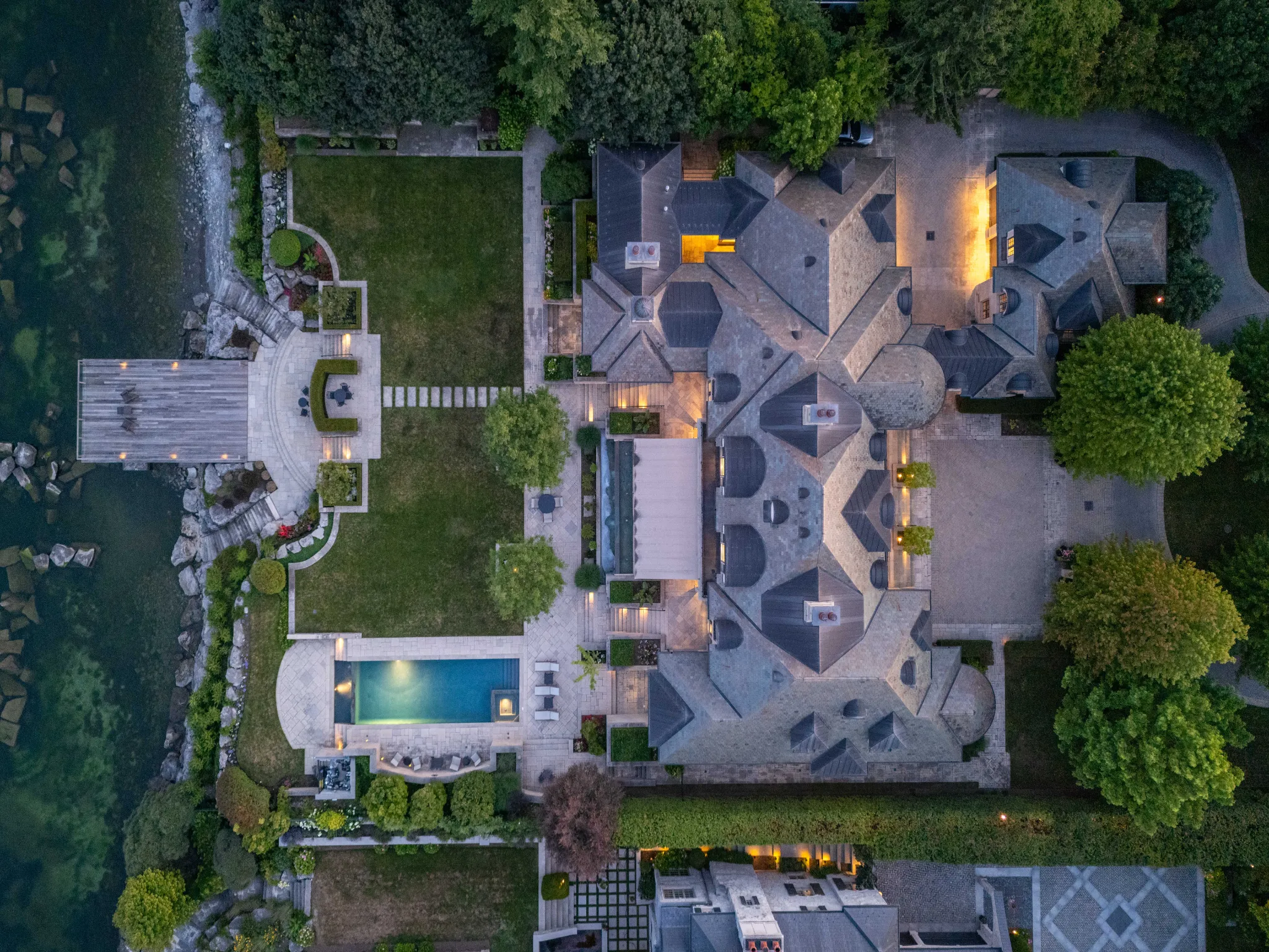 beautiful overhead shot of the entire property, showing how extraordinary the estate truly is