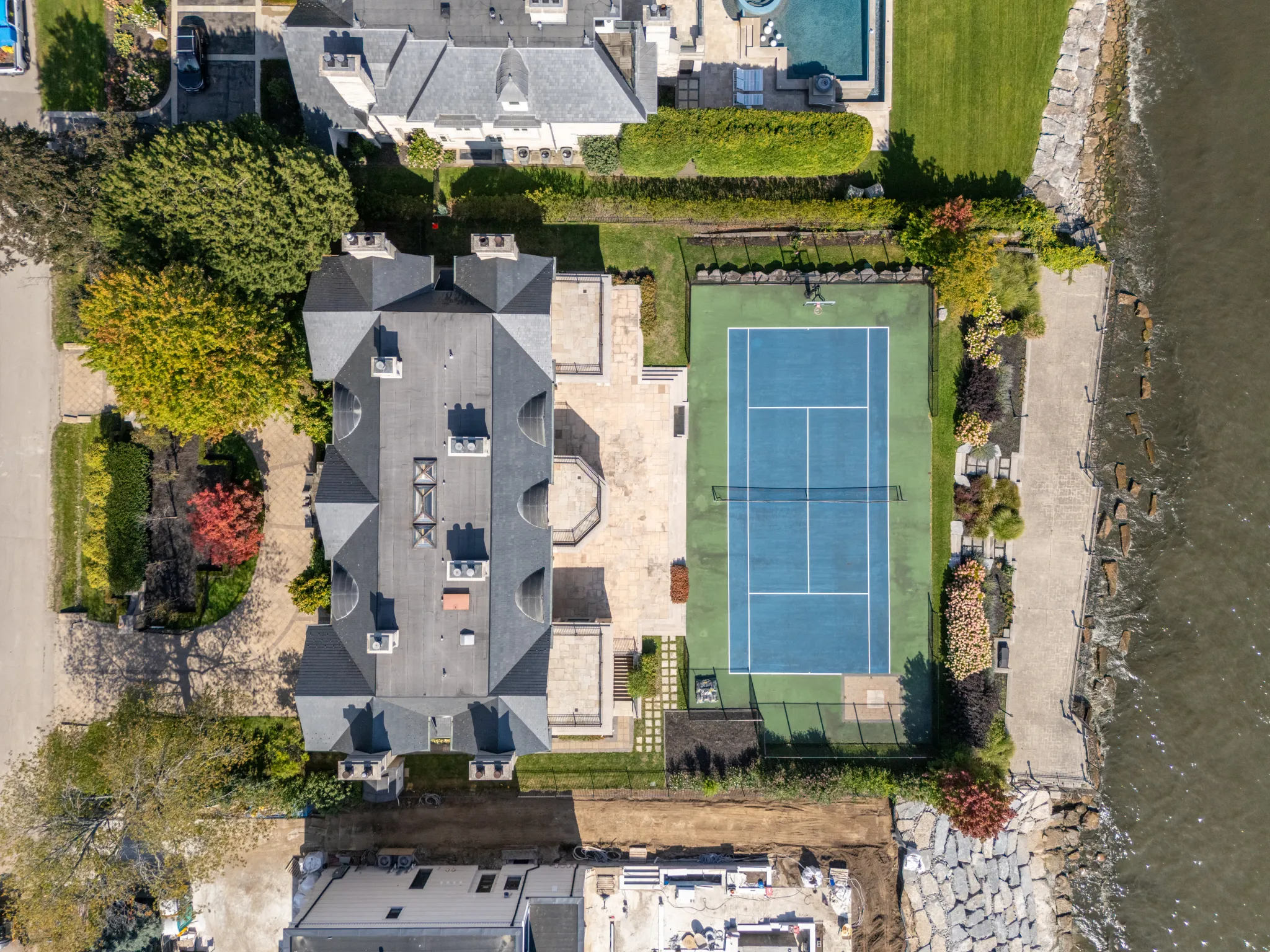 birds eye view of the property