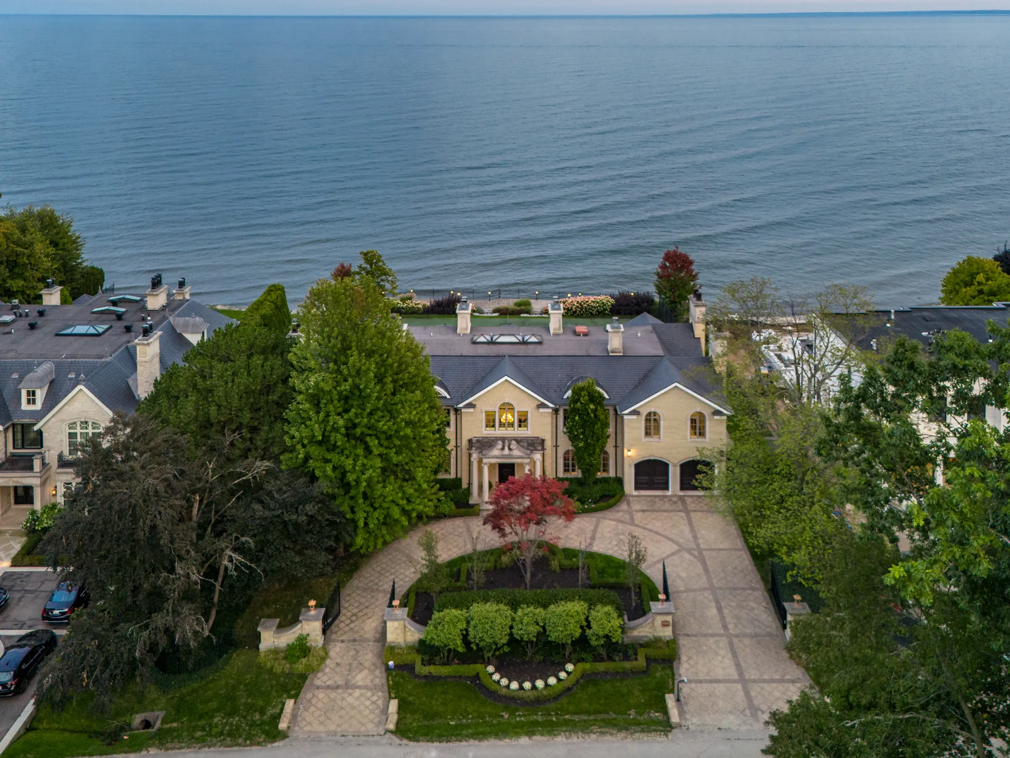 aerial photo of the house that overlooks the lake