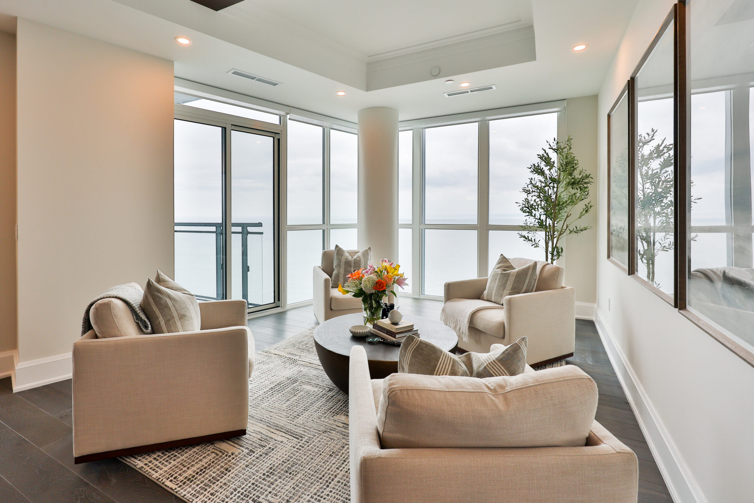 living room with walk out balcony