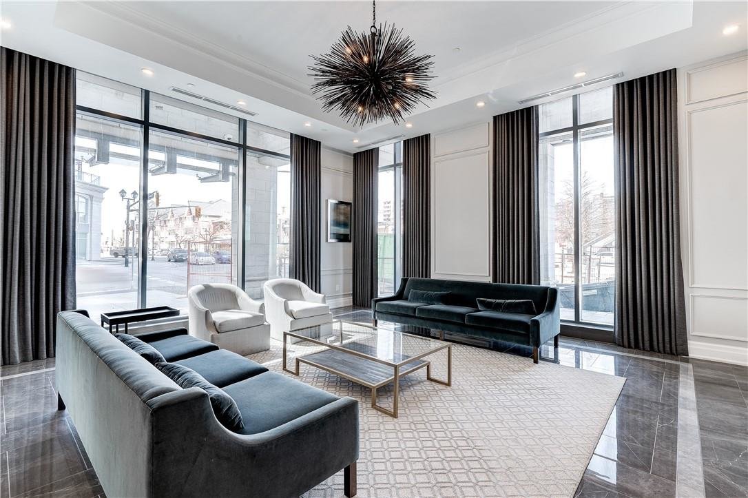 members only- meeting room