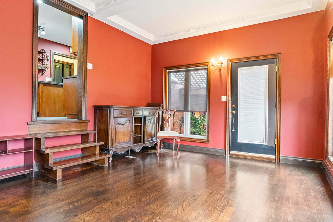 door way to walk out back yard