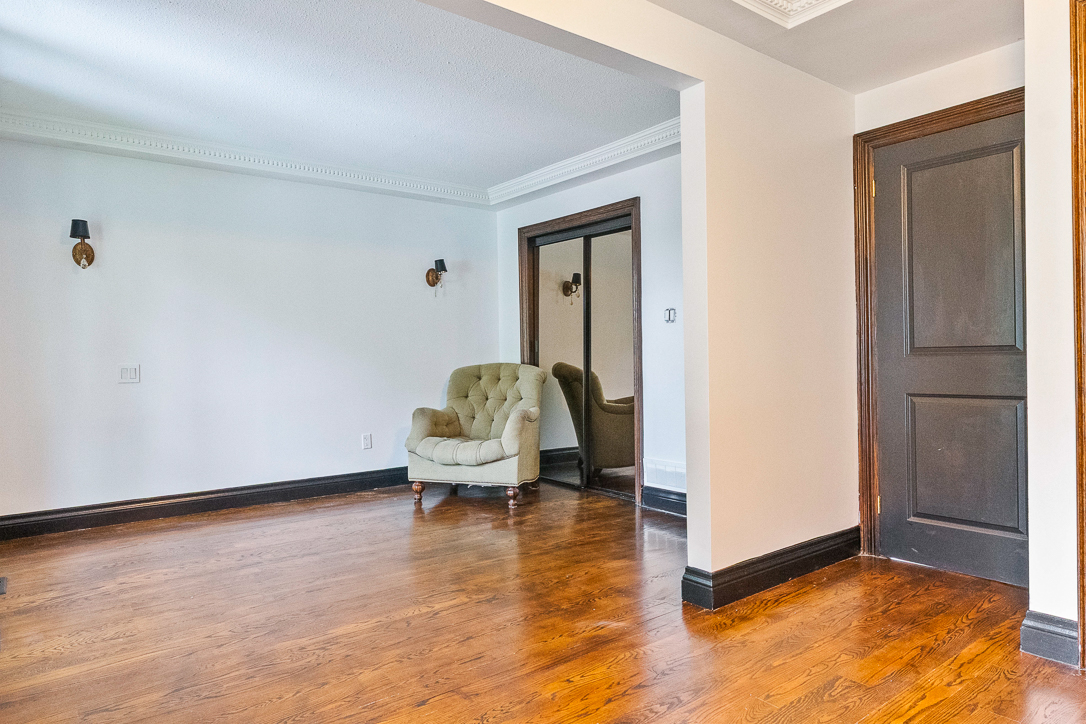 other angle of large principal bedroom