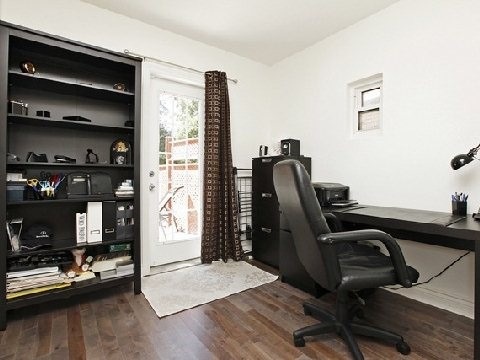 home office area