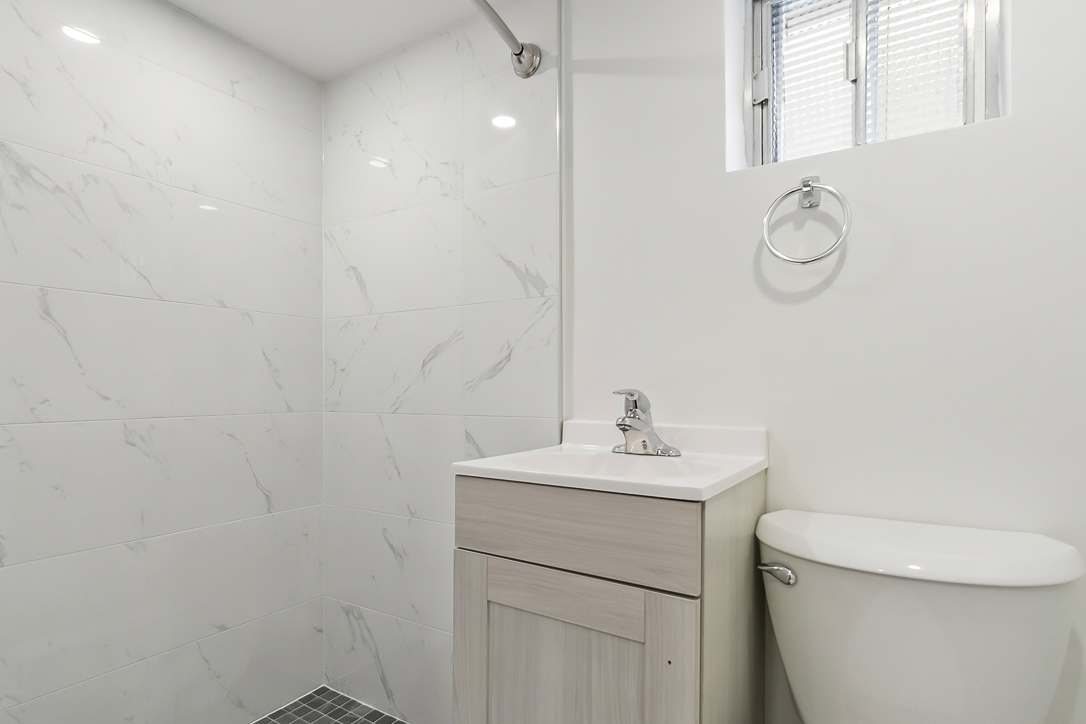 renovated 3 piece bathrooom