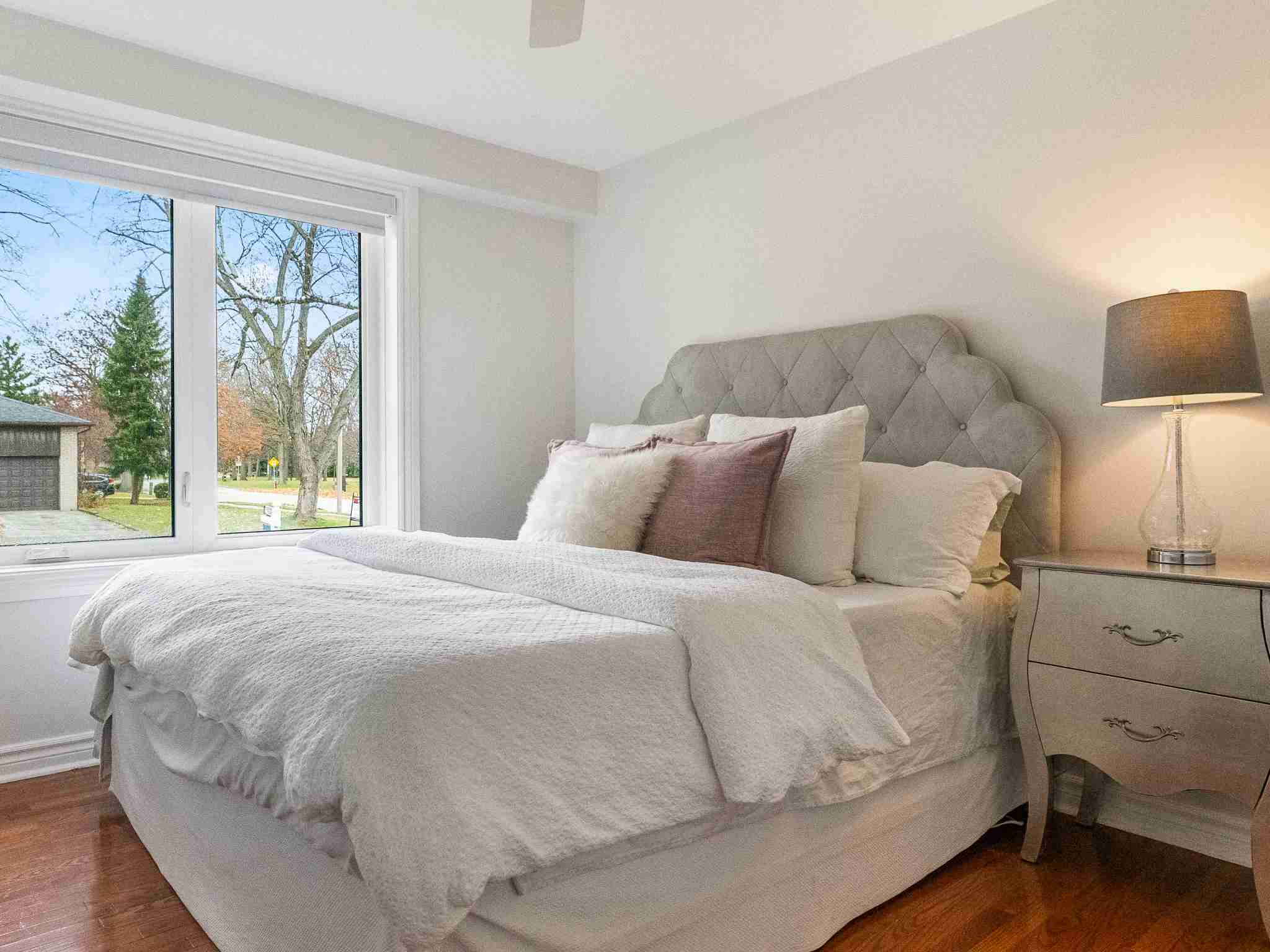 large windows in principal bedroom