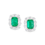 AN IMPORTANT PAIR OF COLOMBIAN EMERALD AND DIAMOND EARRINGS -    - Fine Jewels and Silver
