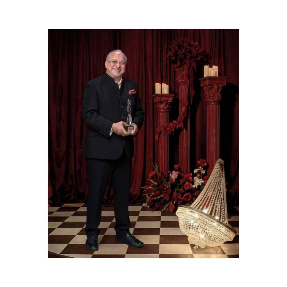 Meet this year's HELLO! Hall of Fame Winners - Minal and Dinesh Vazirani: Contribution to Art