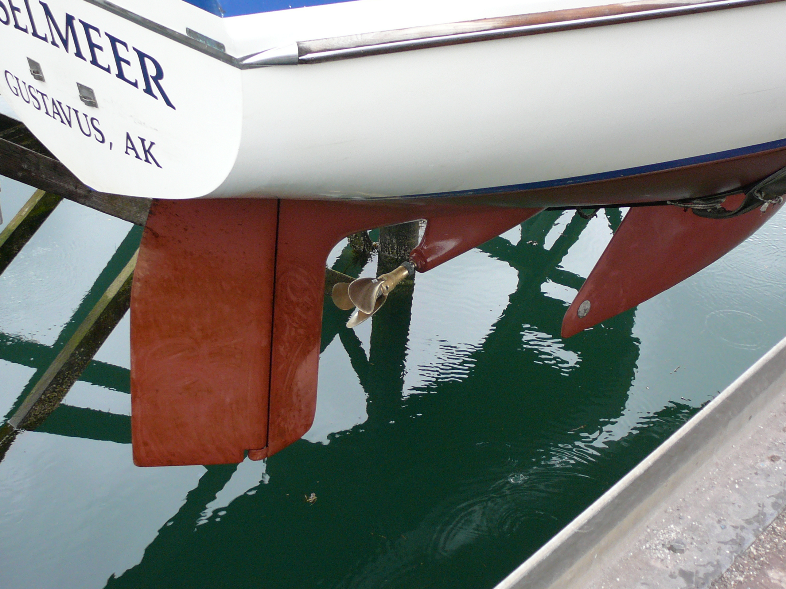 BoatPropRudder2 P1160947 BoatPropRudder2 P1160947