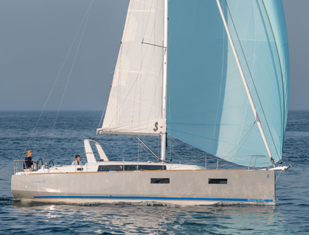 Beneteau-OC38-asail-Promo450x Beneteau-OC38-asail-Promo450x