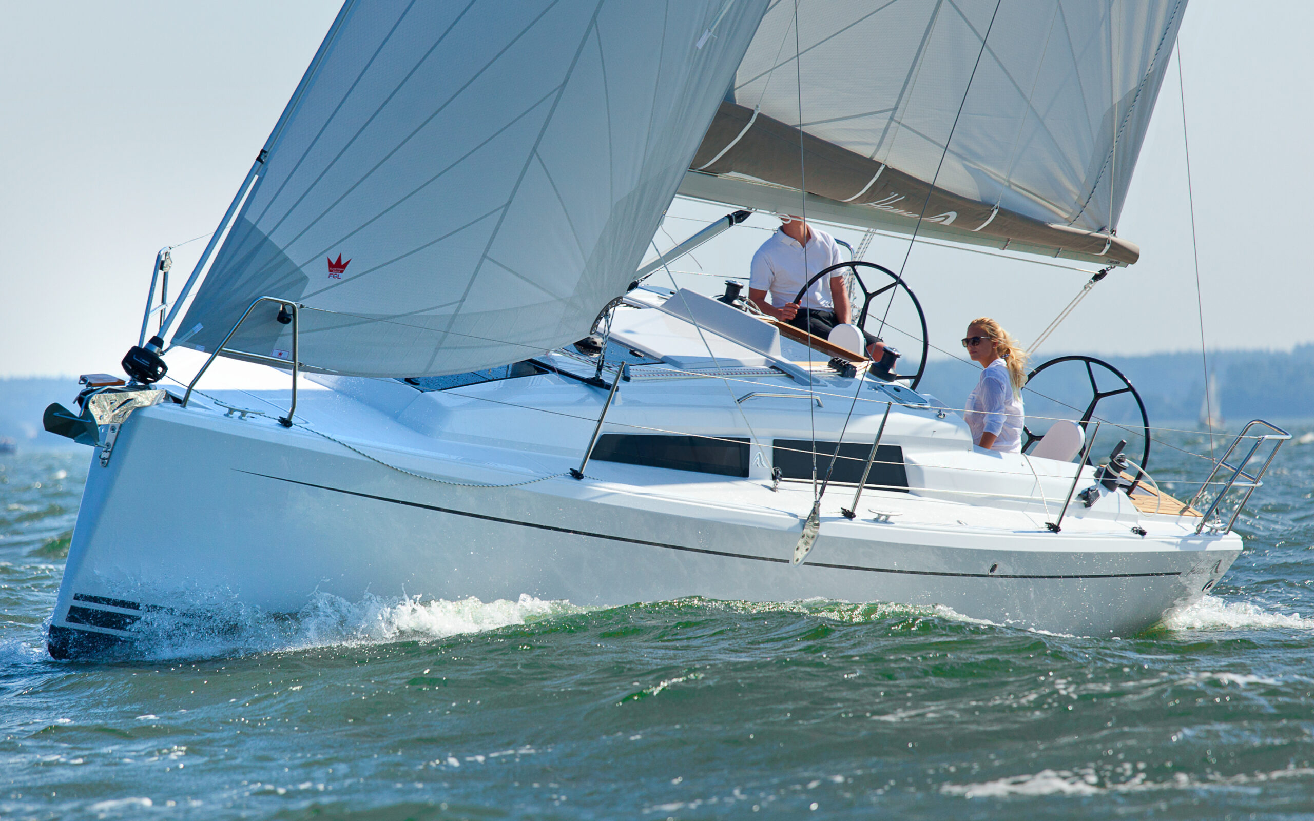 Hanse_315_2015_08_Exterior_Web_2-b2d35